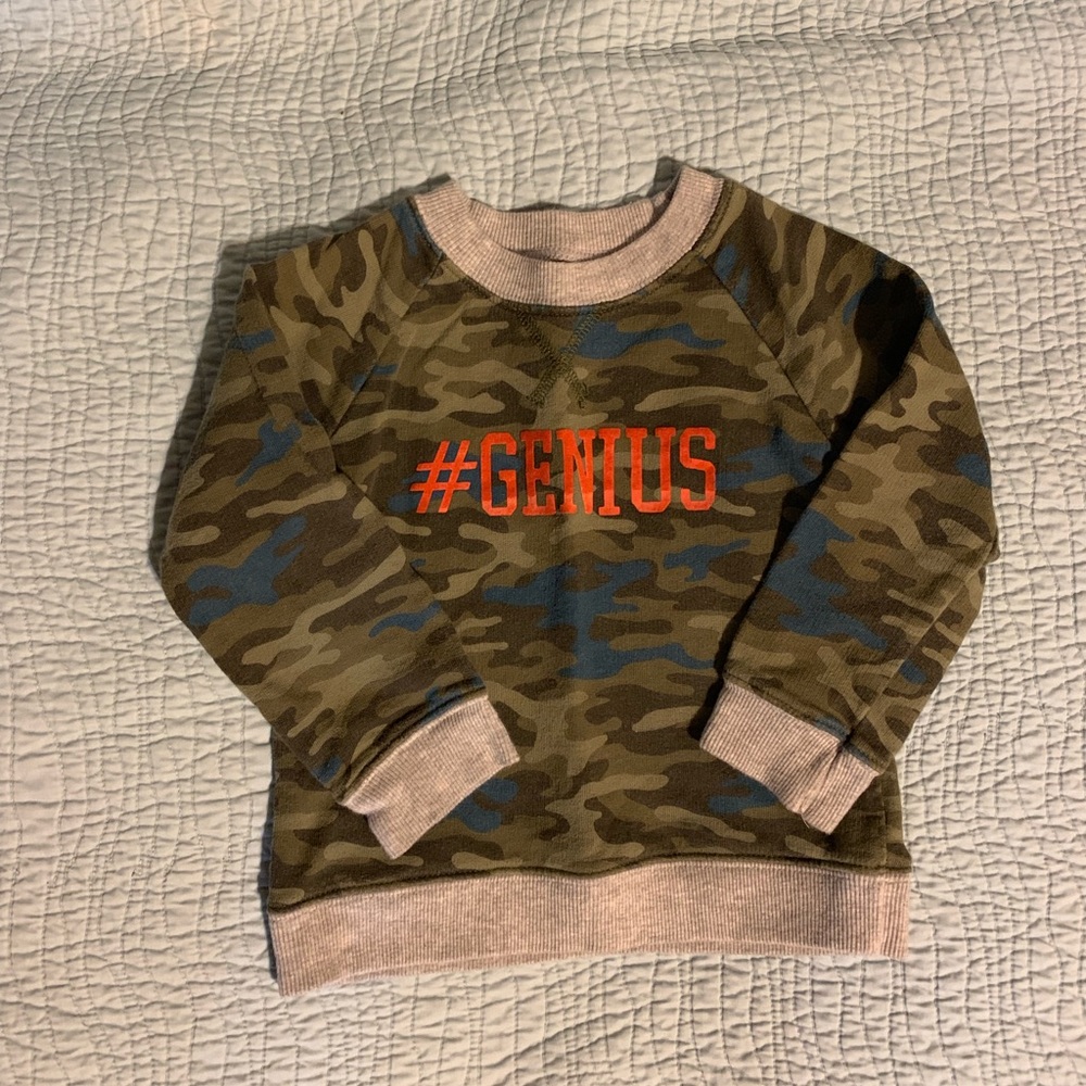 Super cute camo shirt